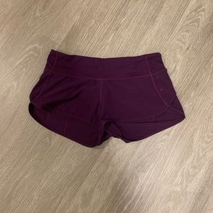 Lululemon run times short